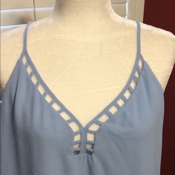 Beautiful light blue chiffon cami - Picture 2 of 5